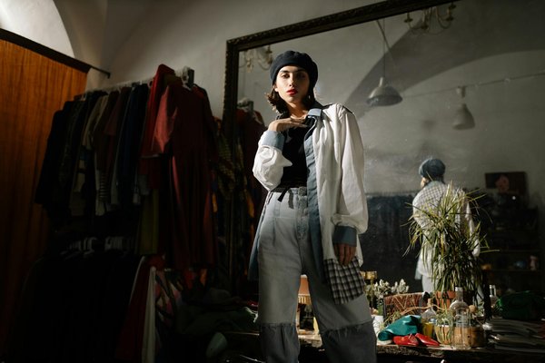 Your Ultimate Resource for Weather-Resilient Fabric Blends: Mastering the UK's Unpredictable Climate